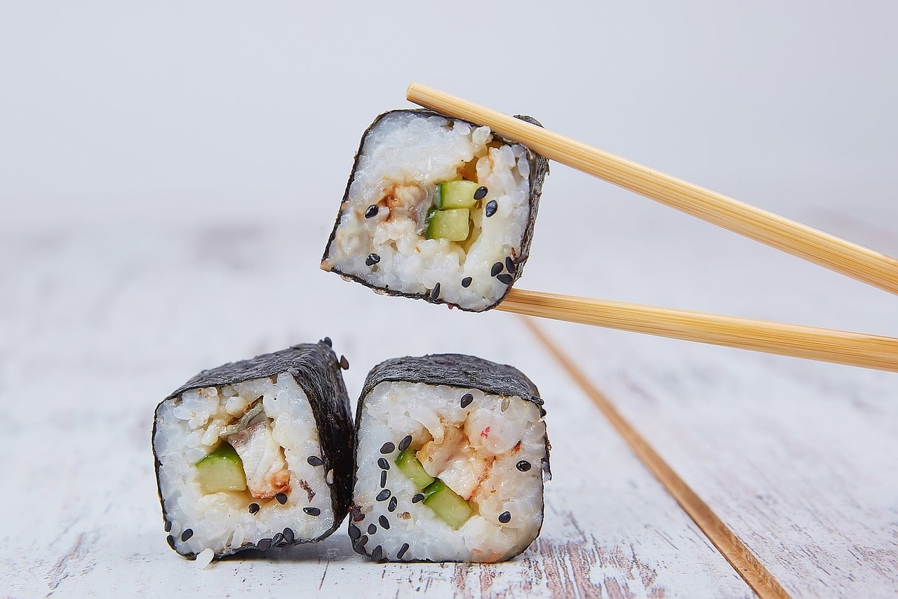 Airport Catering Services: 4 Good Eats You Can Enjoy on a Private Jet