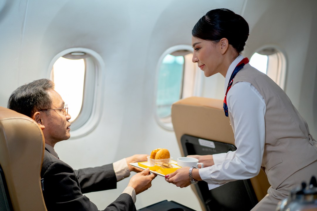 How to Handle Extra Guests: In-Flight Catering Tips for Private Jets